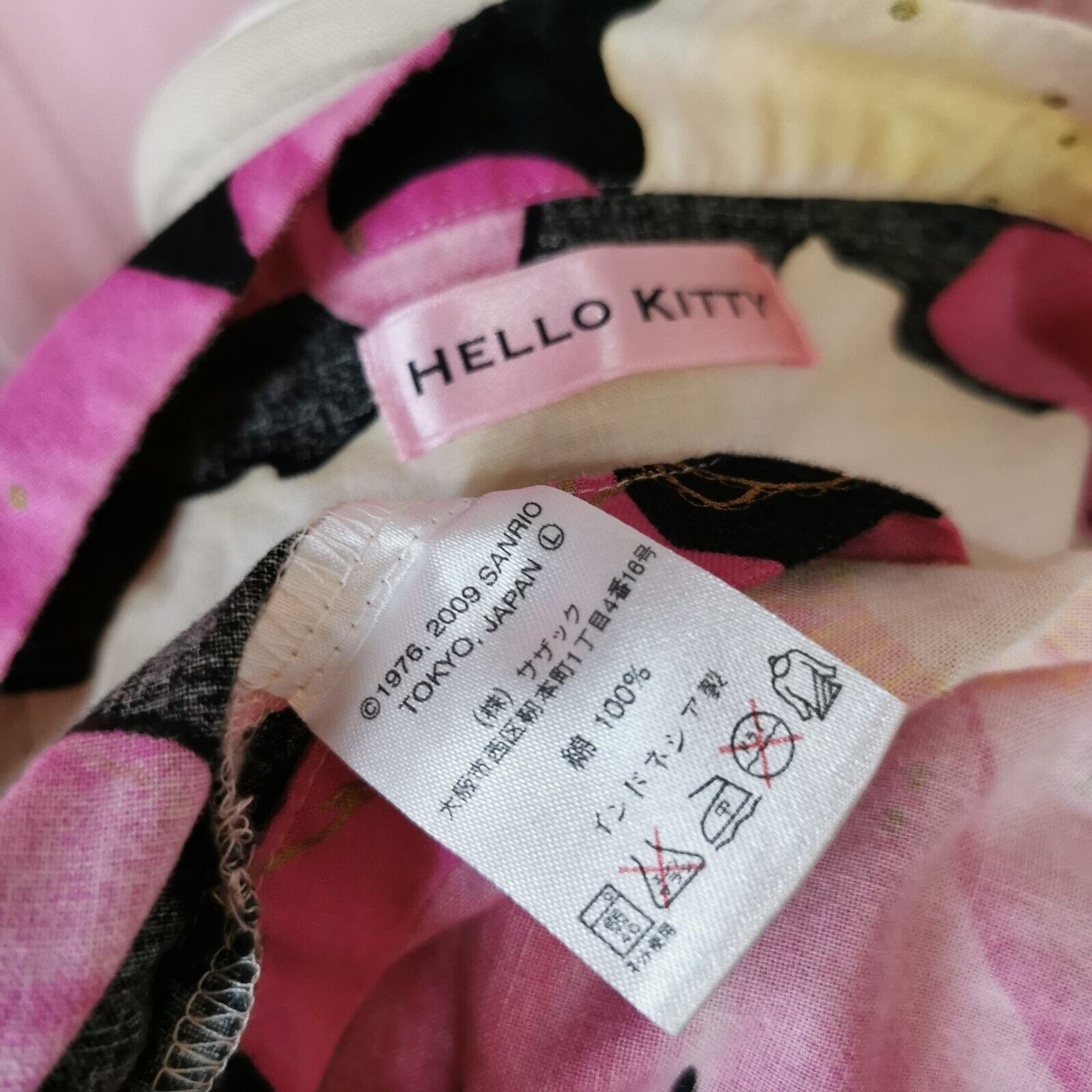 Charmmy Hello Kitty Outfit Size Small Top + Shorts Rare Vintage Sanrio Halloween