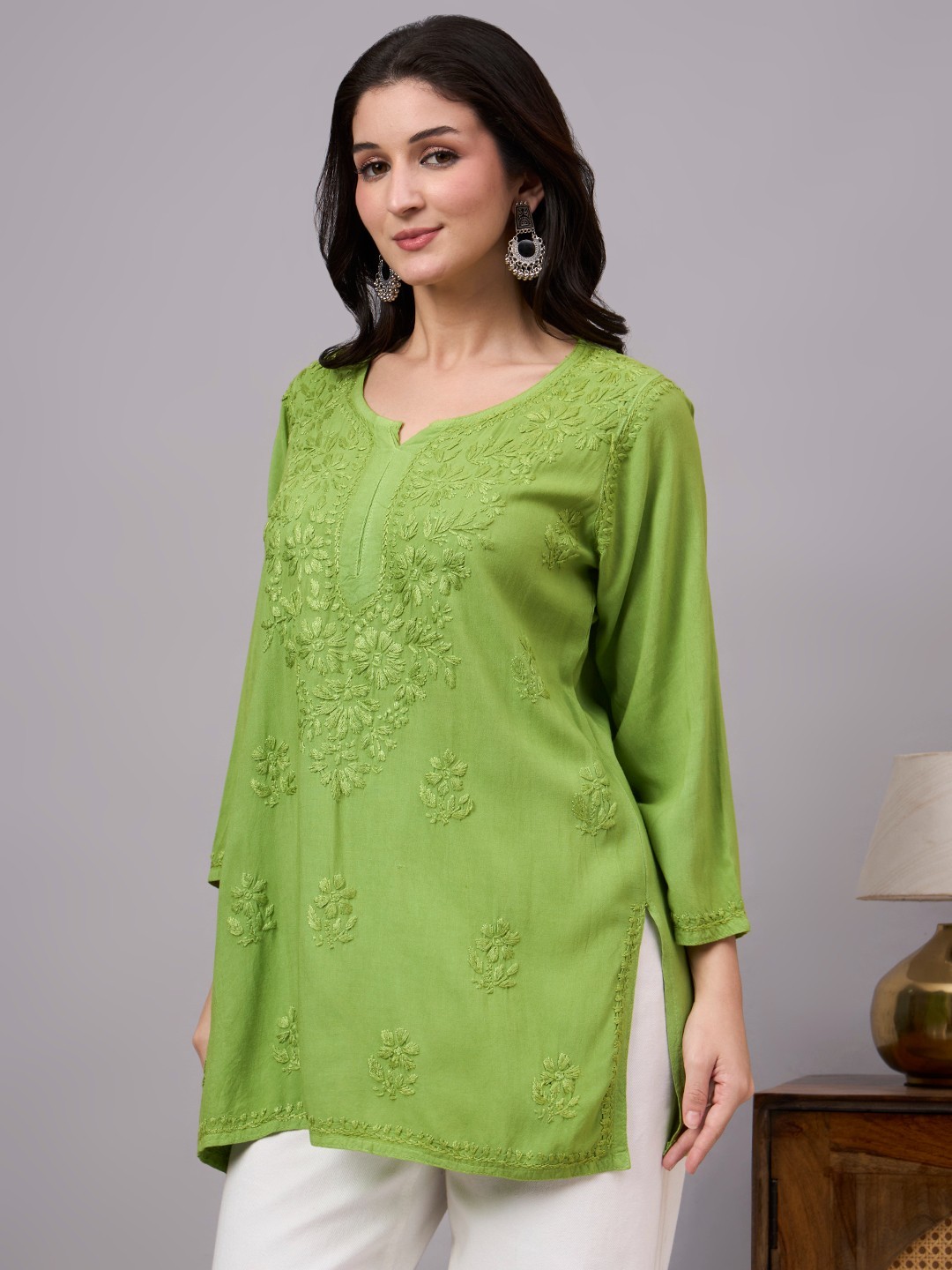 Women’s Rayon Chikankari Short Kurta Green, Lucknowi Chikankari, Handwork