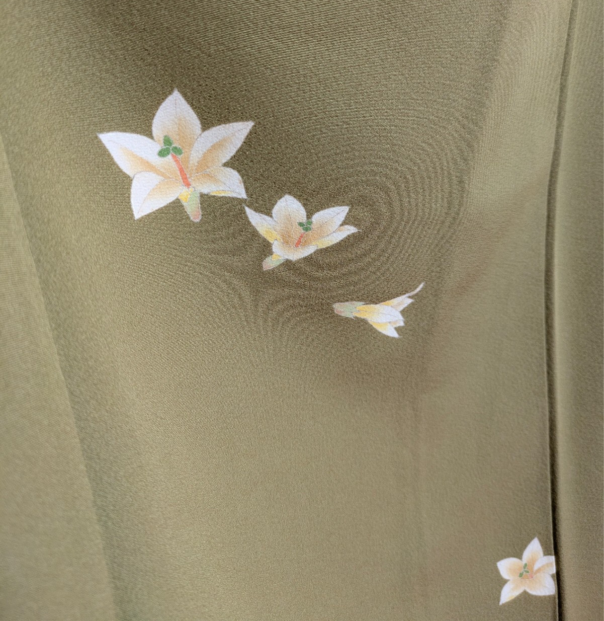Vintage Japanese Kimono Silk Tomesode Green Hand Painted White Flower 1 Crest