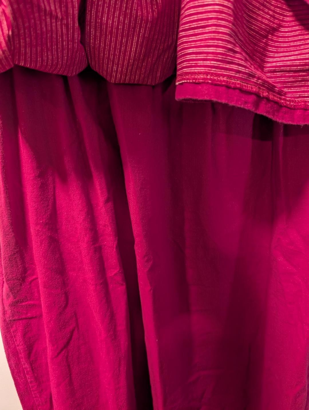 HOMEMADE AUTHENTIC GERMAN COTTON APRON DRESS 1970s RED