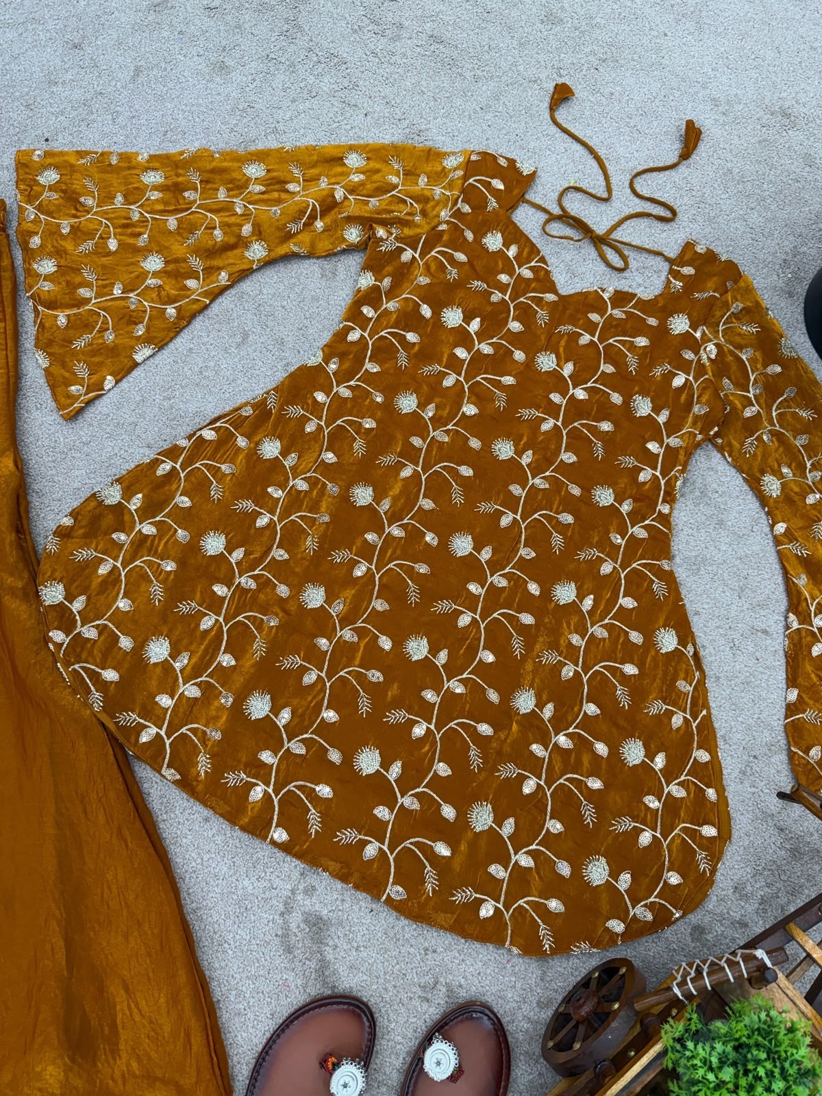 LEHENGA CHOLI INDIAN BOLLYWOOD WEDDING PARTY PAKISTANI WEAR READYMADE