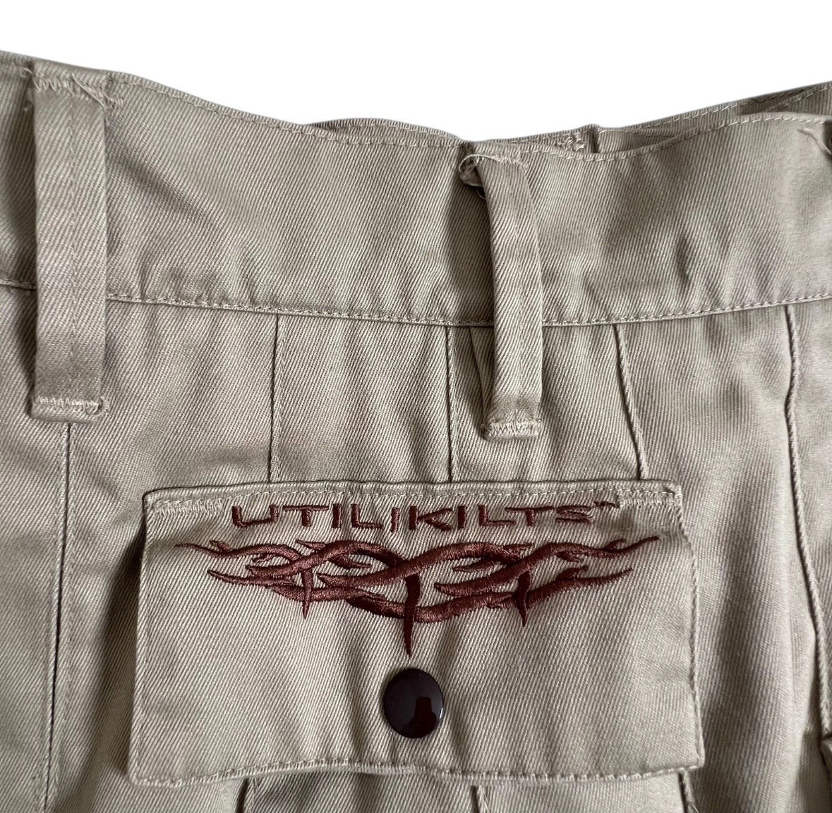 Utilikilts Men 34 Tan Snap Button Cargo Pockets Pleated Kilt Canvas USA Waist 32
