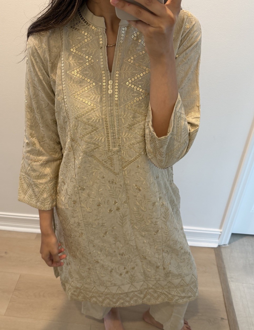 Nisha Linen 2 Piece Set Beige Brand New Size Xsmall and Small