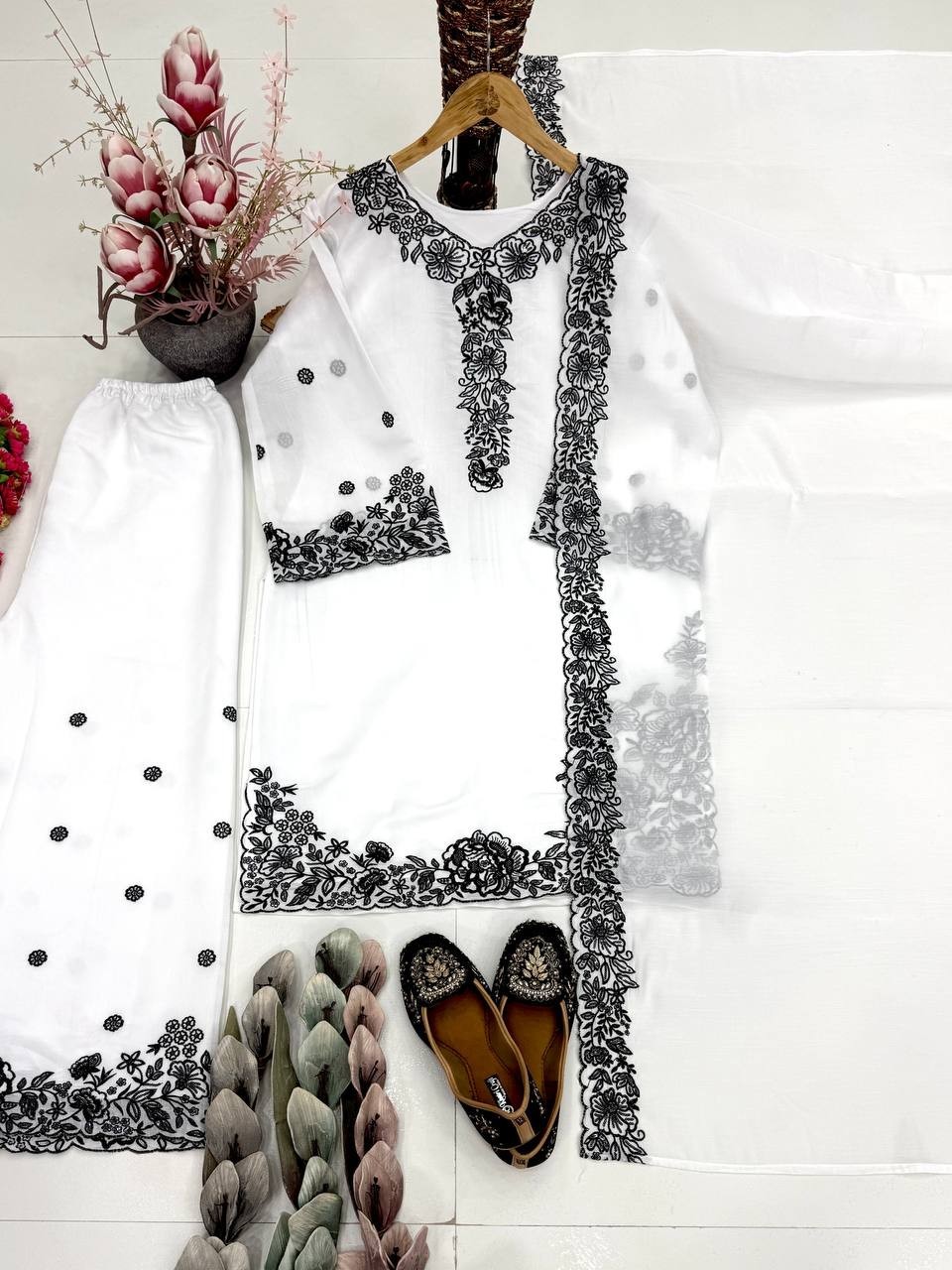 Fancy Designer White Mal Chanderi Kurta Palazzo With Dupatta For Wedding Wear