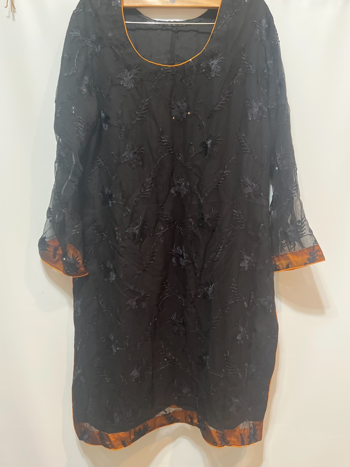 Black Orange Embroidered Sheer Kurta Tunic Top Size Unknown Pit to Pit 20
