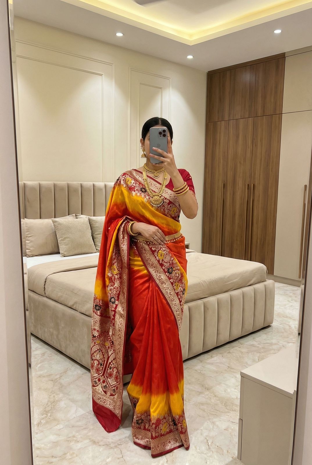 Indian Look Pure Viscose Dolla Silk Saree With Blouse For Wedding Wear