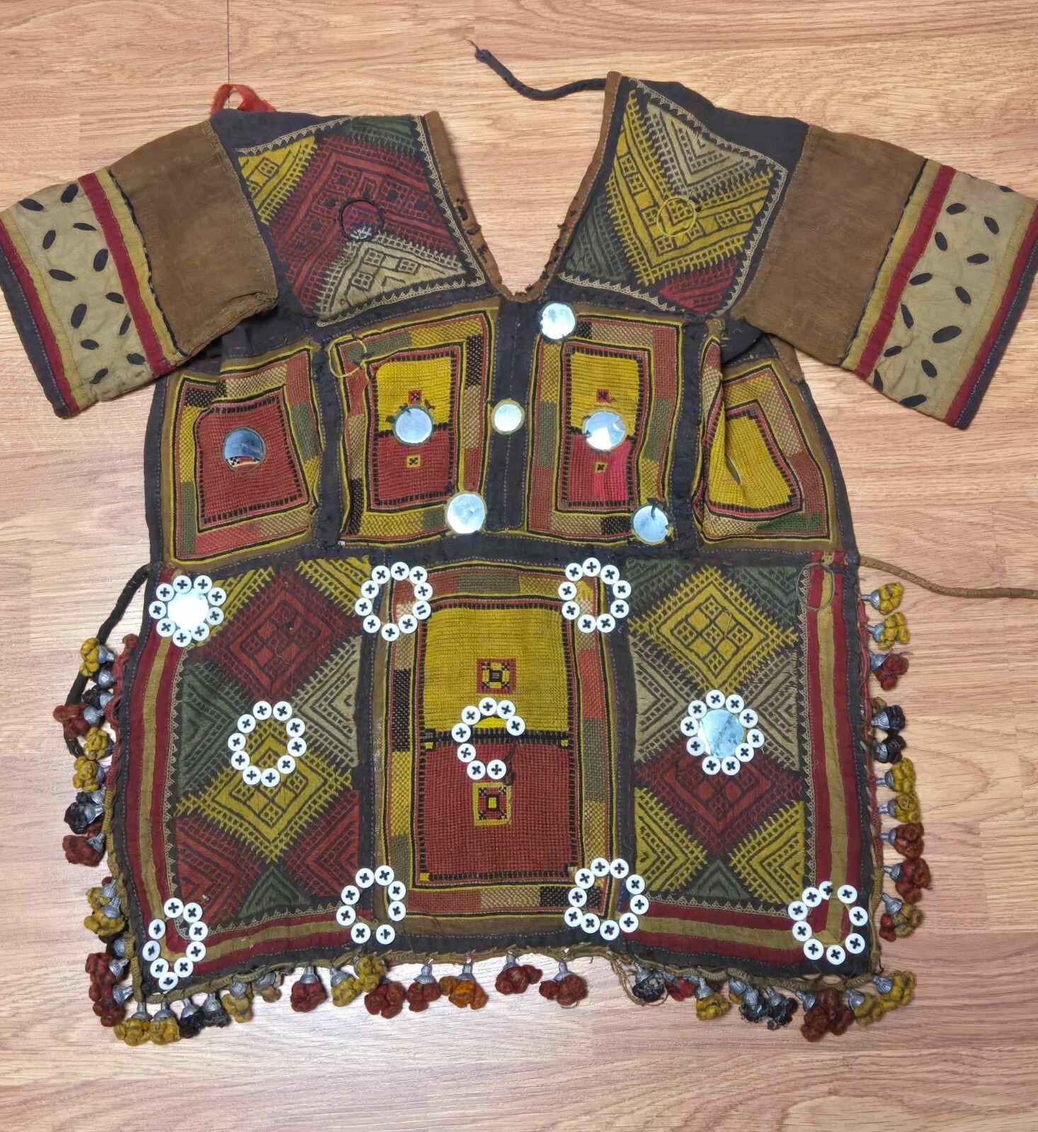 Vintage very fine Embroidered Choli or Kachali (a backless blouse)