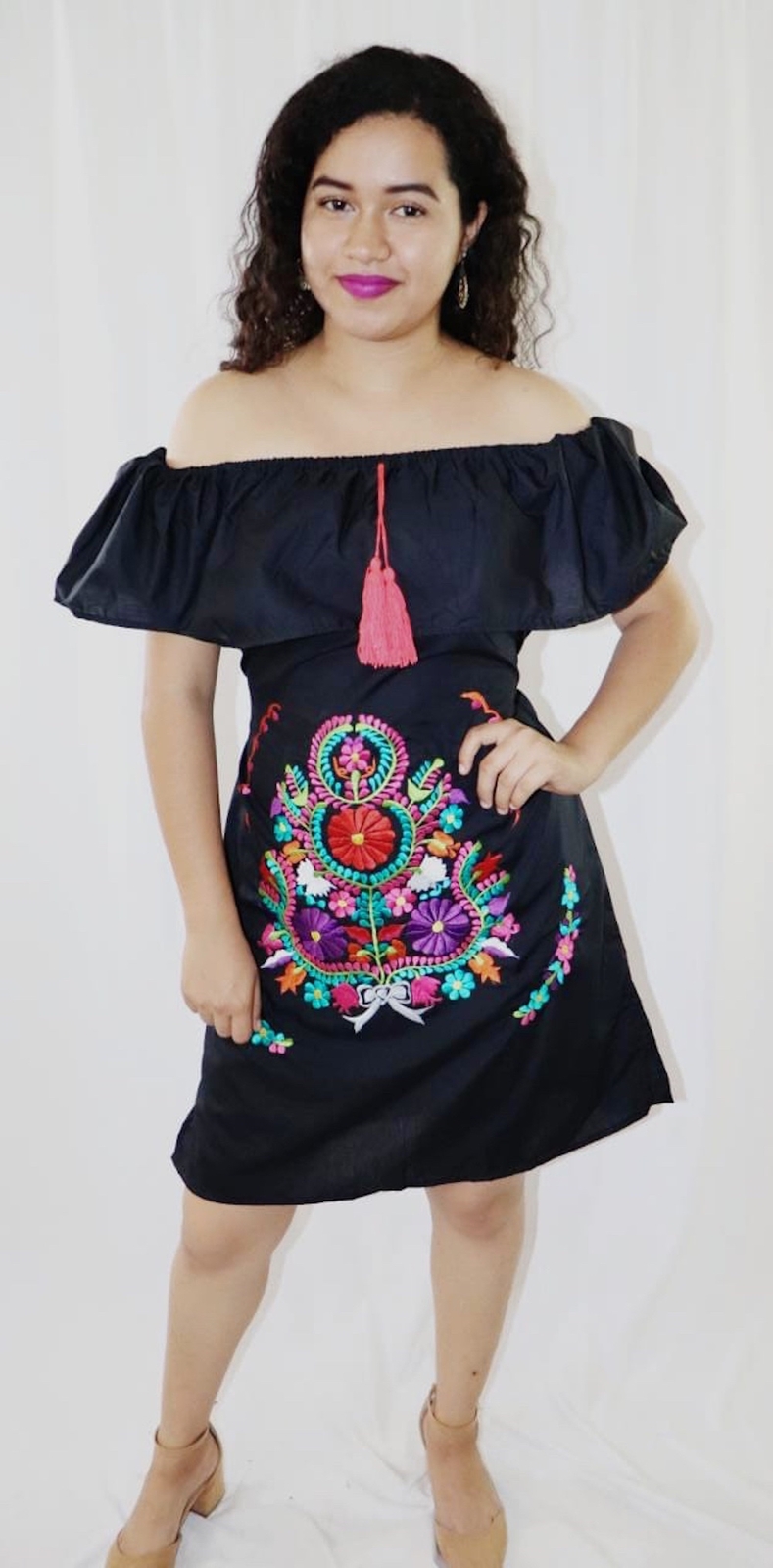 Women’s Handmade Off the Shoulder Embroidered Mexican Dress – Vestido Mexicano