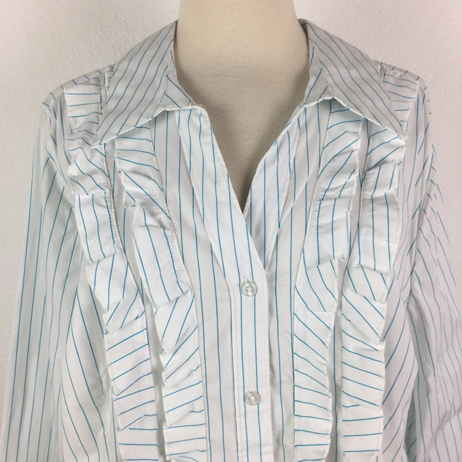 Lane Bryant Blue Stripe Ruffle Button Front top NWT 22