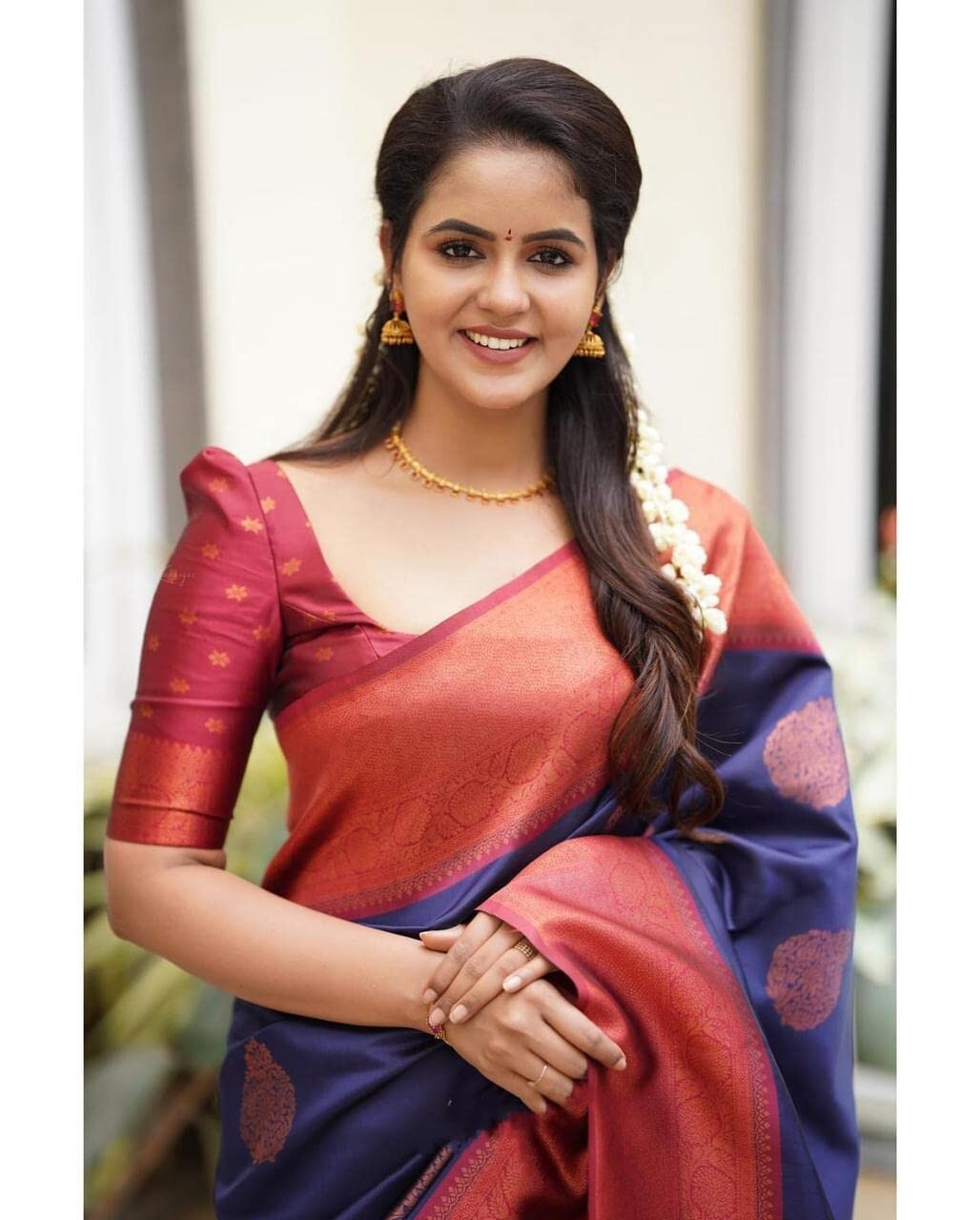 Traditional Indian Silk Saree with weaving butti design saree weeding sari
