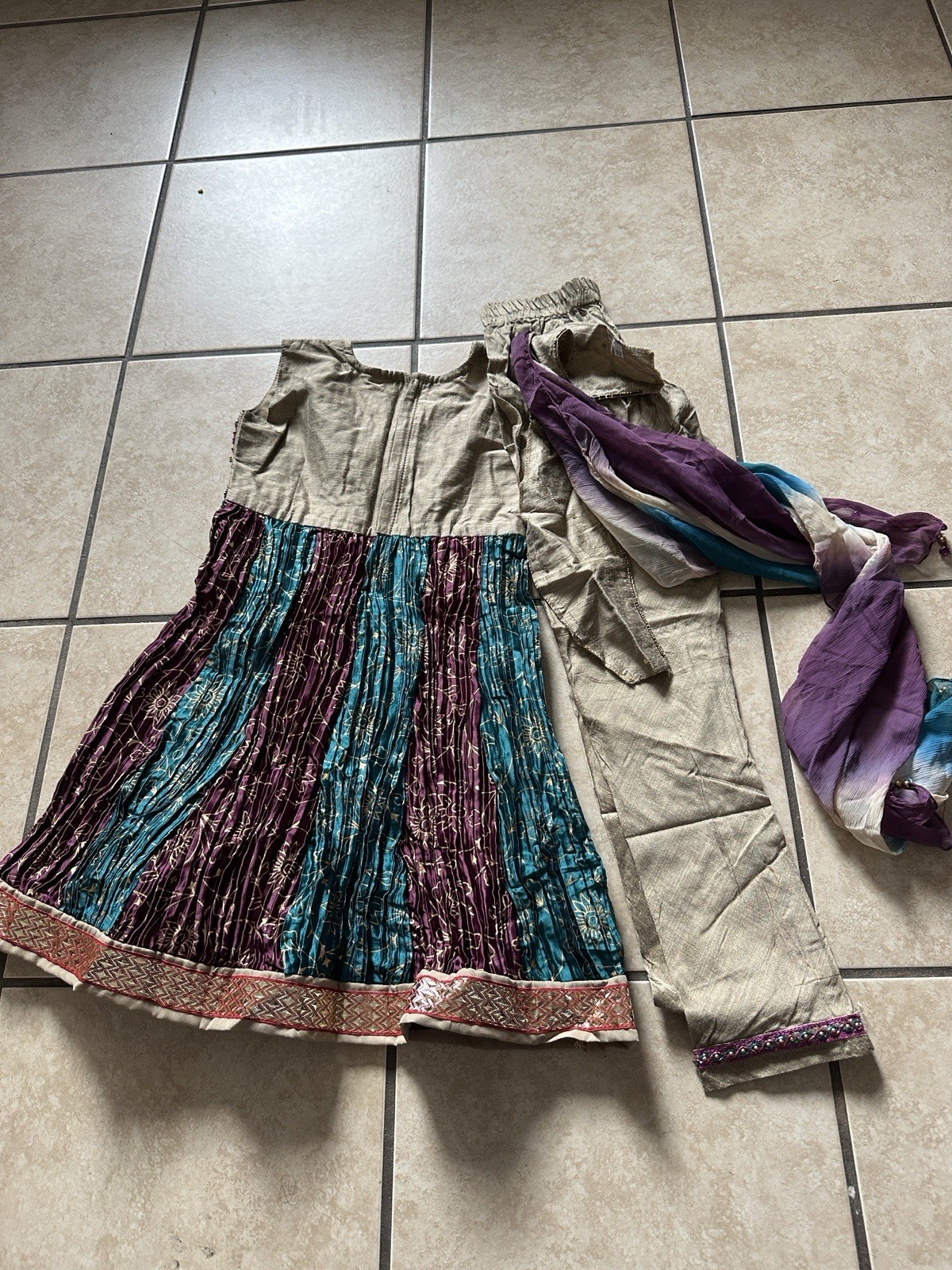 3-Piece Kids South Asian Anarkali Frock Dress Set Size 22 (3T/4T)