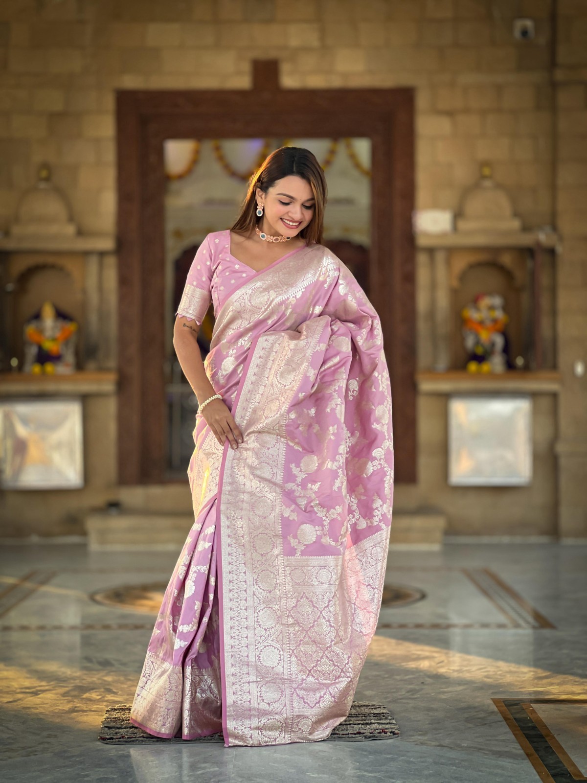 Function Wear Heavy Silk Saree With UN Stitch Blouse For Women & Girls