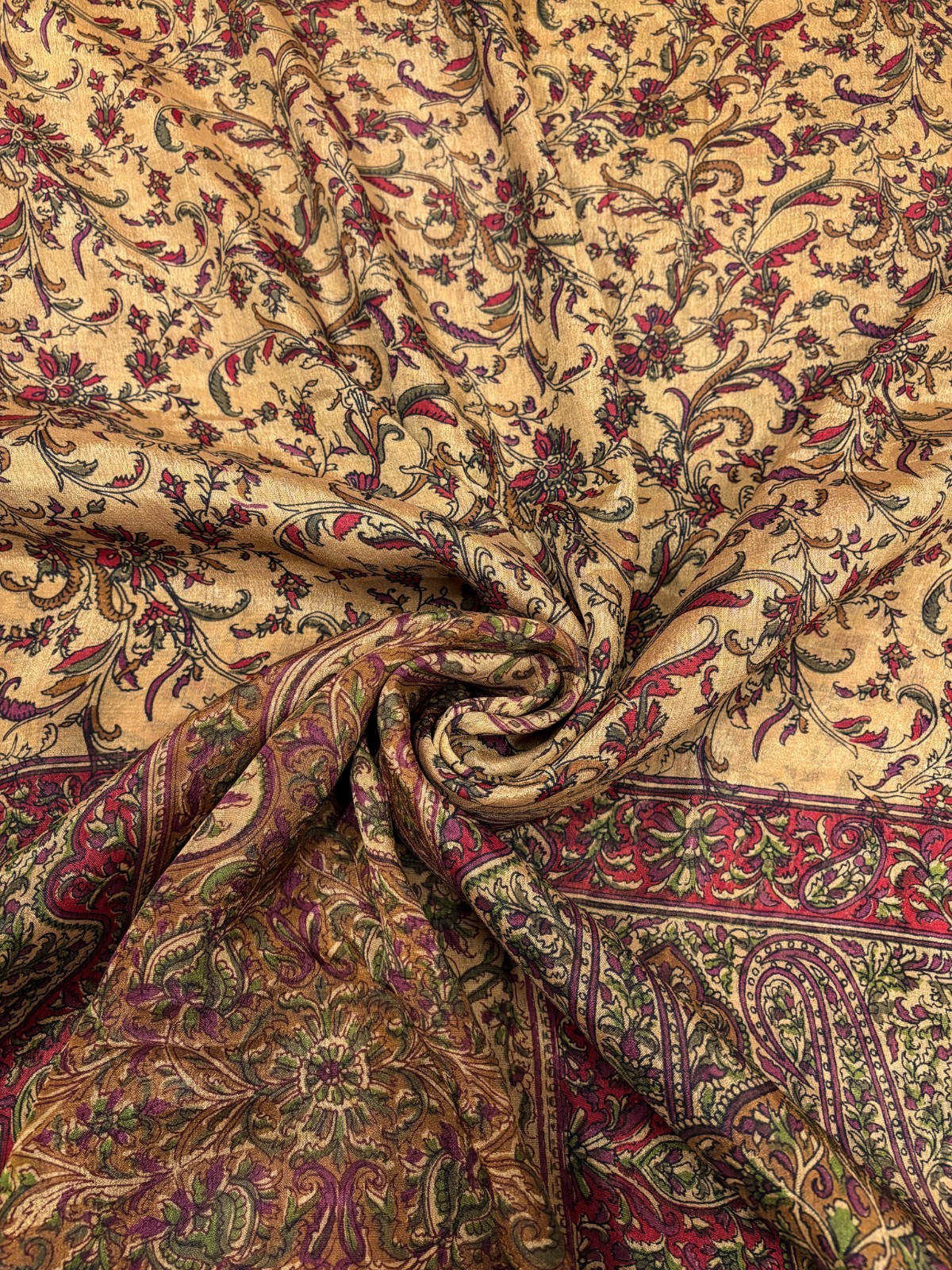 Vintage Chiffon Silk Saree, Lightweight Fabric for DIY & Sewing CS1095