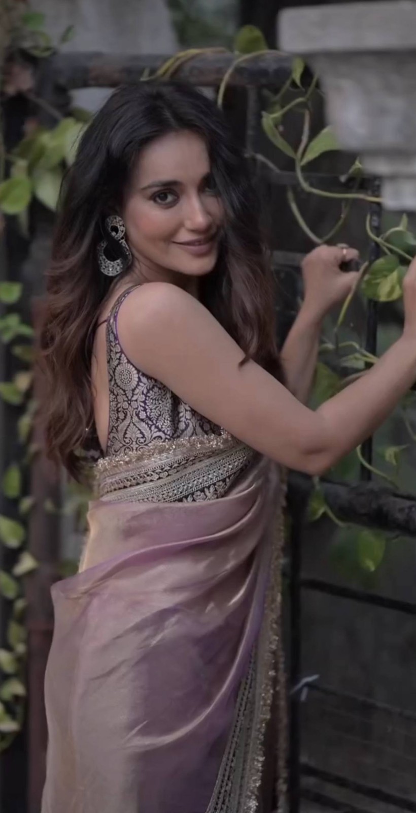 Designer Bollywood Soft Twill Net Saree Sequin Embroidery Party Wedding Sari