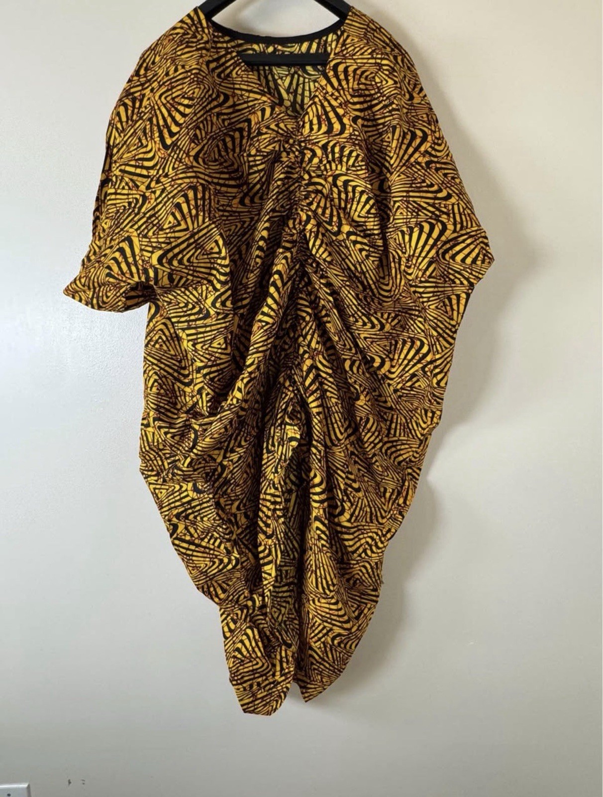 African Print Dress Women’s Fashion. Size: Fits M, L , XL.