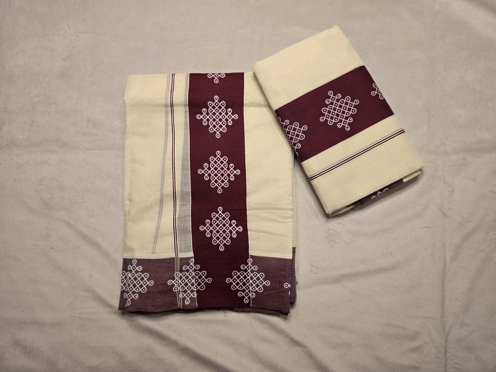 Kerala Traditional wear Koolam Print Single Set-Mundu Maroon