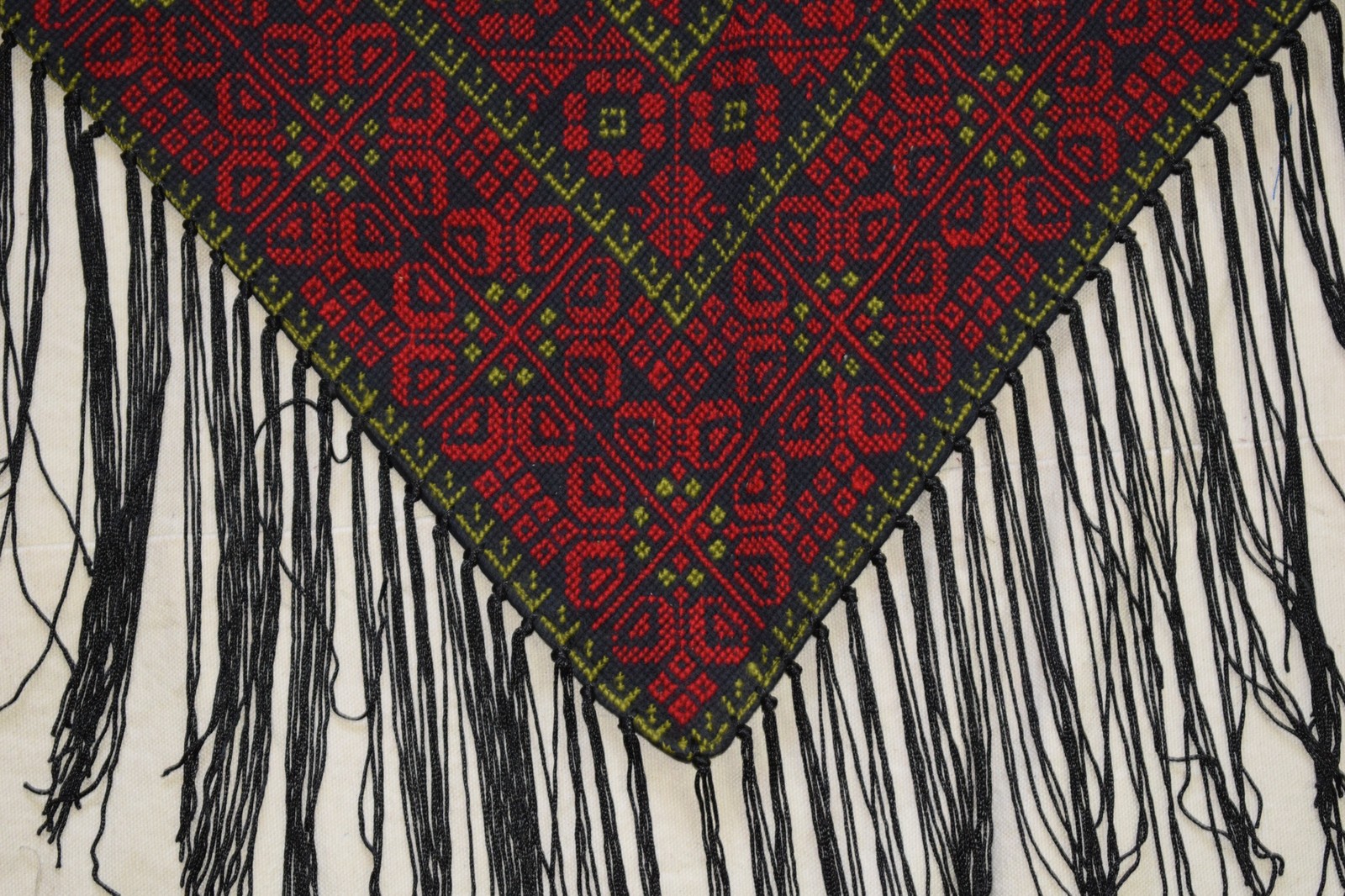 Tatreez Palestinian Bedouin Embroidered Wrap Scarf – Handmade Shawl