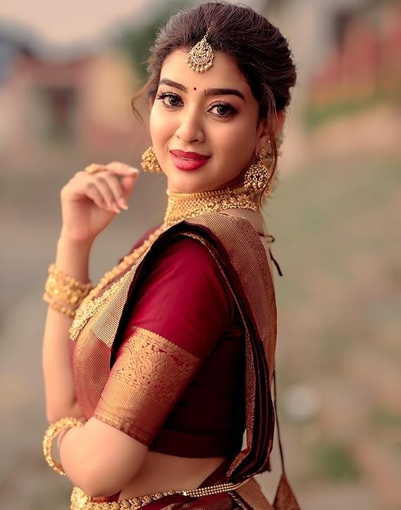 Women’s Soft Banarasi Silk Jacquard Saree with Unstitched Blouse Piece