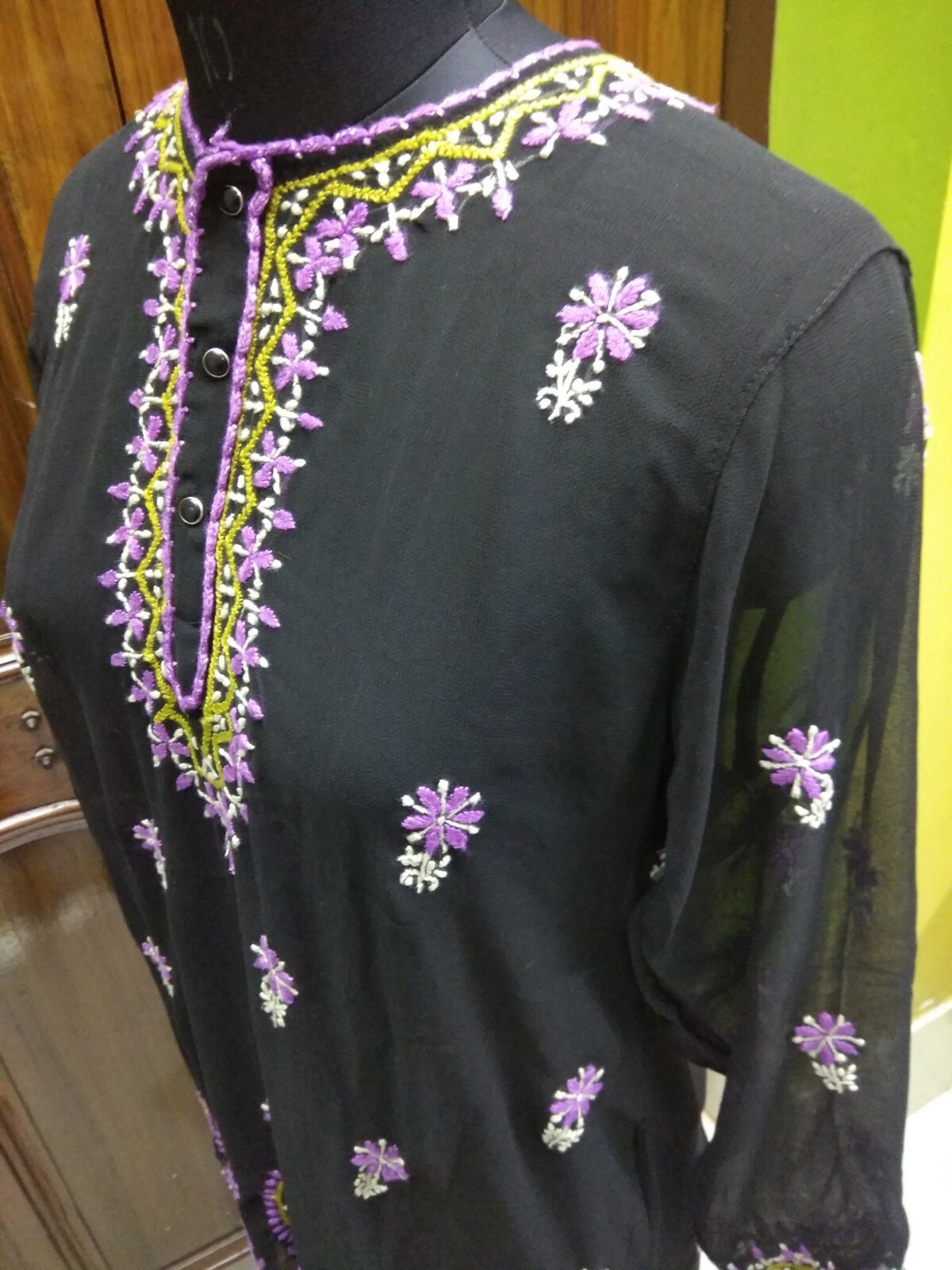 GEORGETTE EYE CATCHING TUNIC L 42″ HANDMADE KURTI CHIKAN EMBROIDERY TOP KURTA
