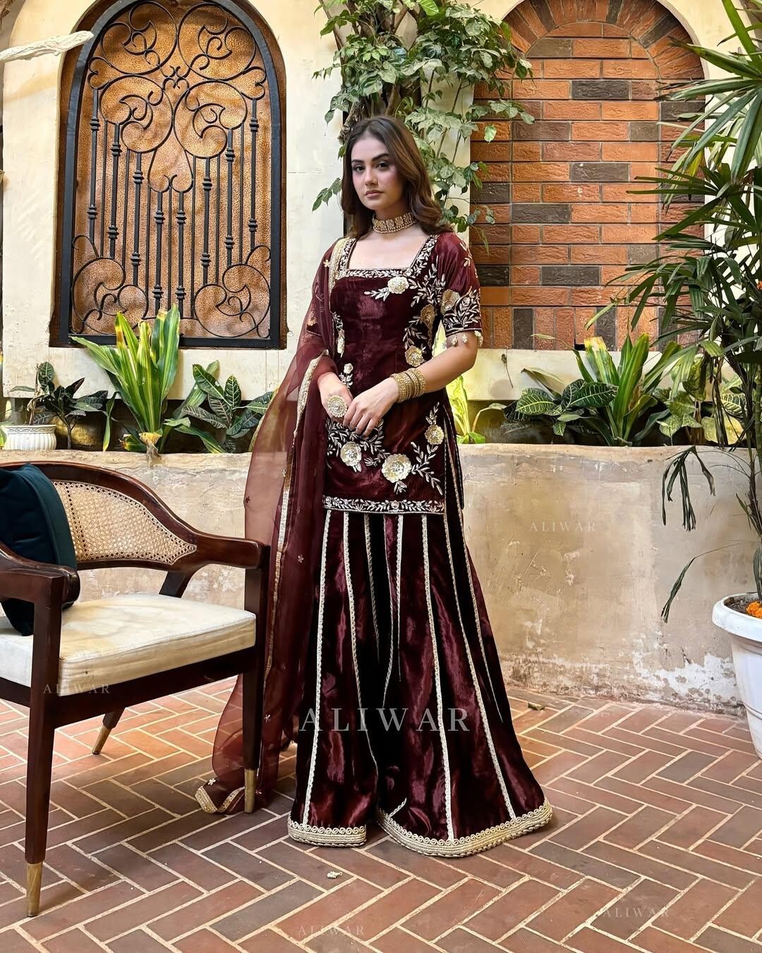 Heavy Velvet Kurta Palazzo & Dupatta Sets Indian Wedding Wear Kurtis & Kurtas
