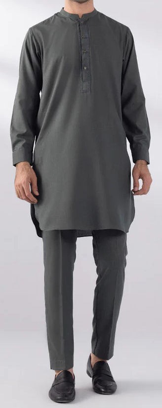 LOT: 3 Sapphire Men’s Wash & Wear Kurta Suits – Gray, Brown, Navy – Size Large