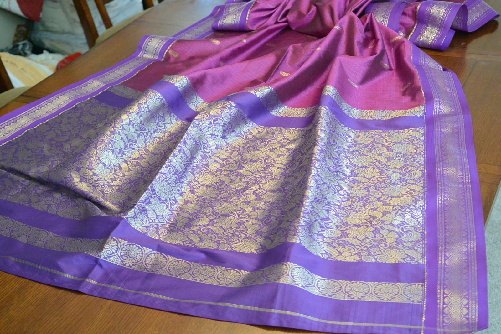Purple gold Saree polyester blend 6 yards 13″ x 44″ hemmed
