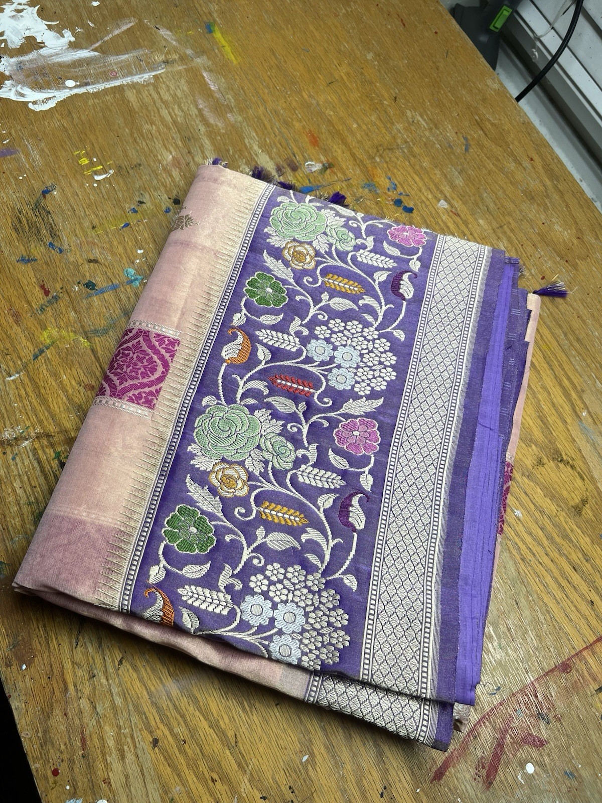 New Women Pure Kadwa and Kariyal Tissue Katan Silk Purple and Pink Floral Saree