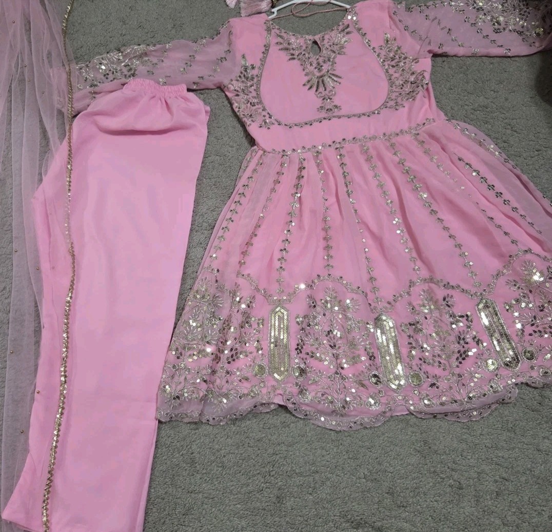 Indian Ladies Party Wear Bollywood Style Gown Suit W Plazzo Pant & Net Dupatta L