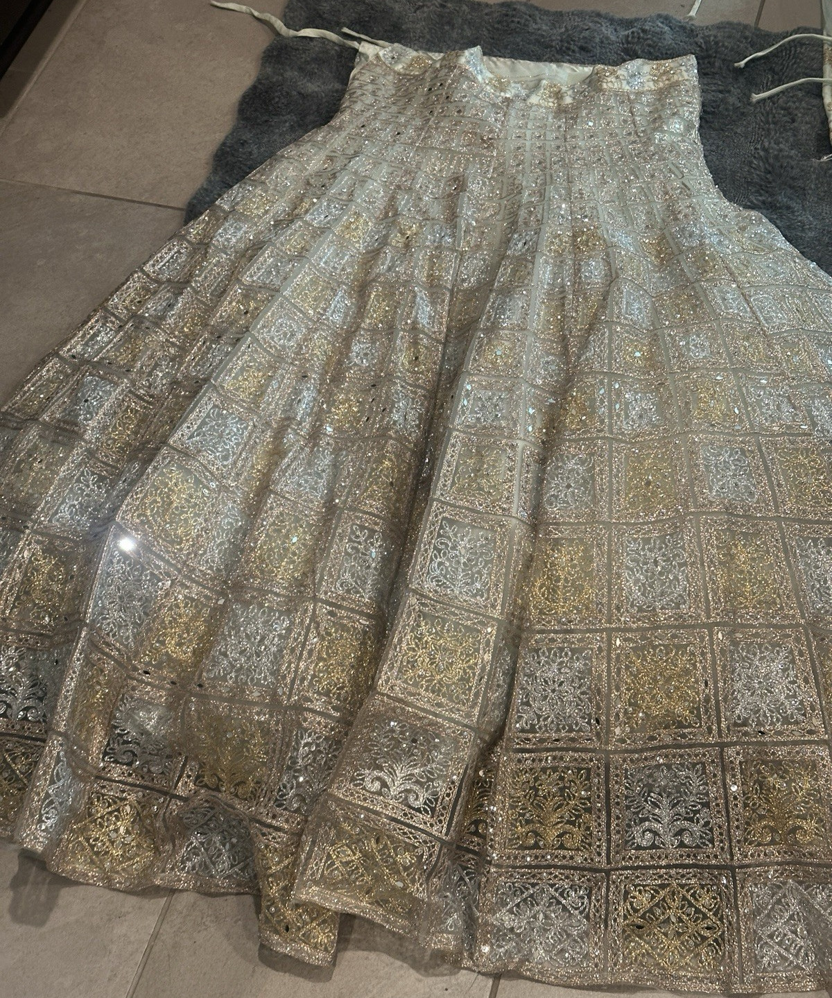 Embellished Gold Beige Choli Set with Skirt, Dupatta, Purse for Women