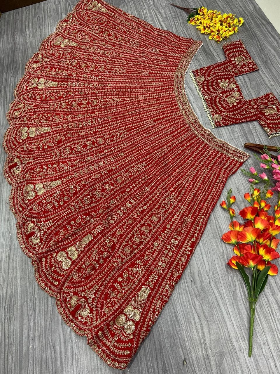 LATEST DESIGNER HEAVY BOOMER SILK LEHENGA CHOLI WITH DUPATTA FOR BRIDAL