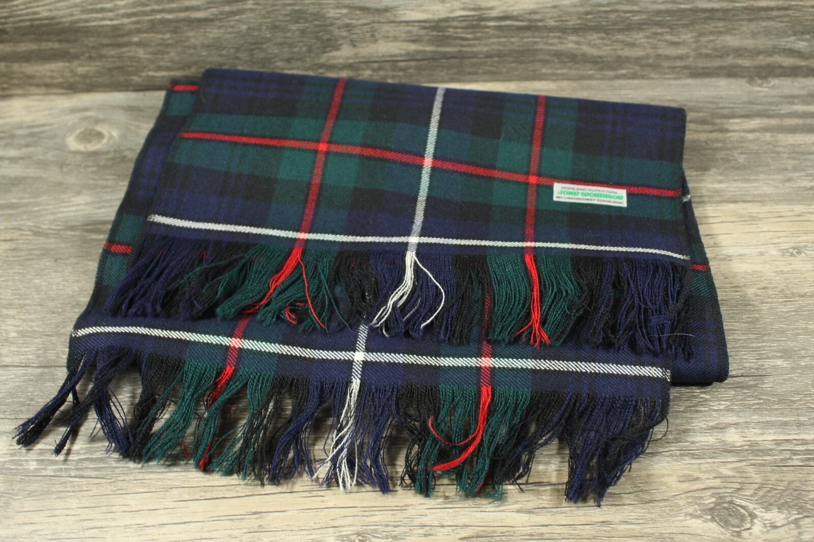 Highland Outfitters John Morrison Edinburgh Scotland Green Plaid Scarf 60″ x 11″