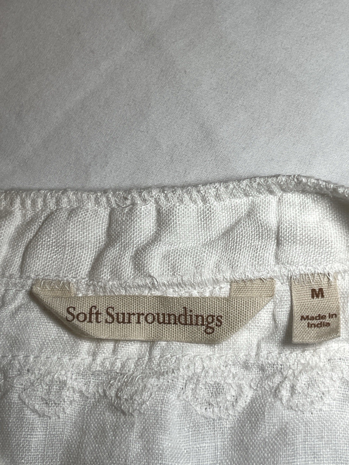 Soft Surroundings Women’s White Linen Embroidered Kurta Medium Made in India