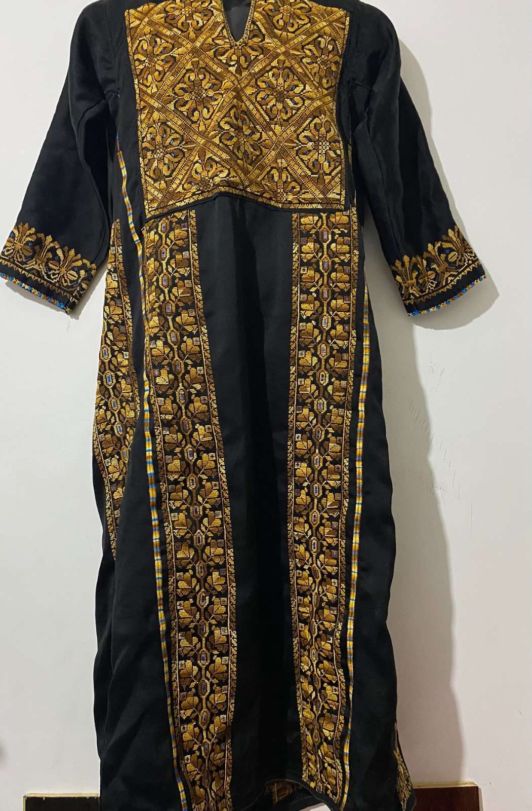 Vintage 1979 Palestine Thobe Unique Handmade Embroidery Tatreez Special OldDress
