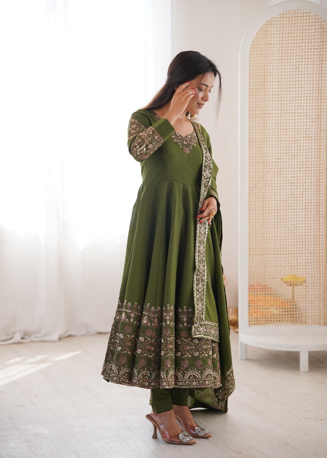 Readymade Women Bridal Roman Silk Green Gown Dupatta Wedding Wear Wedding Party