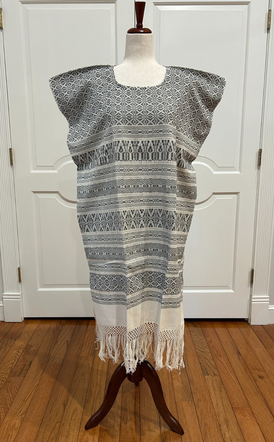 One of a Kind Pedal loom Mexican Dress! Summer Dress! Huipil style!