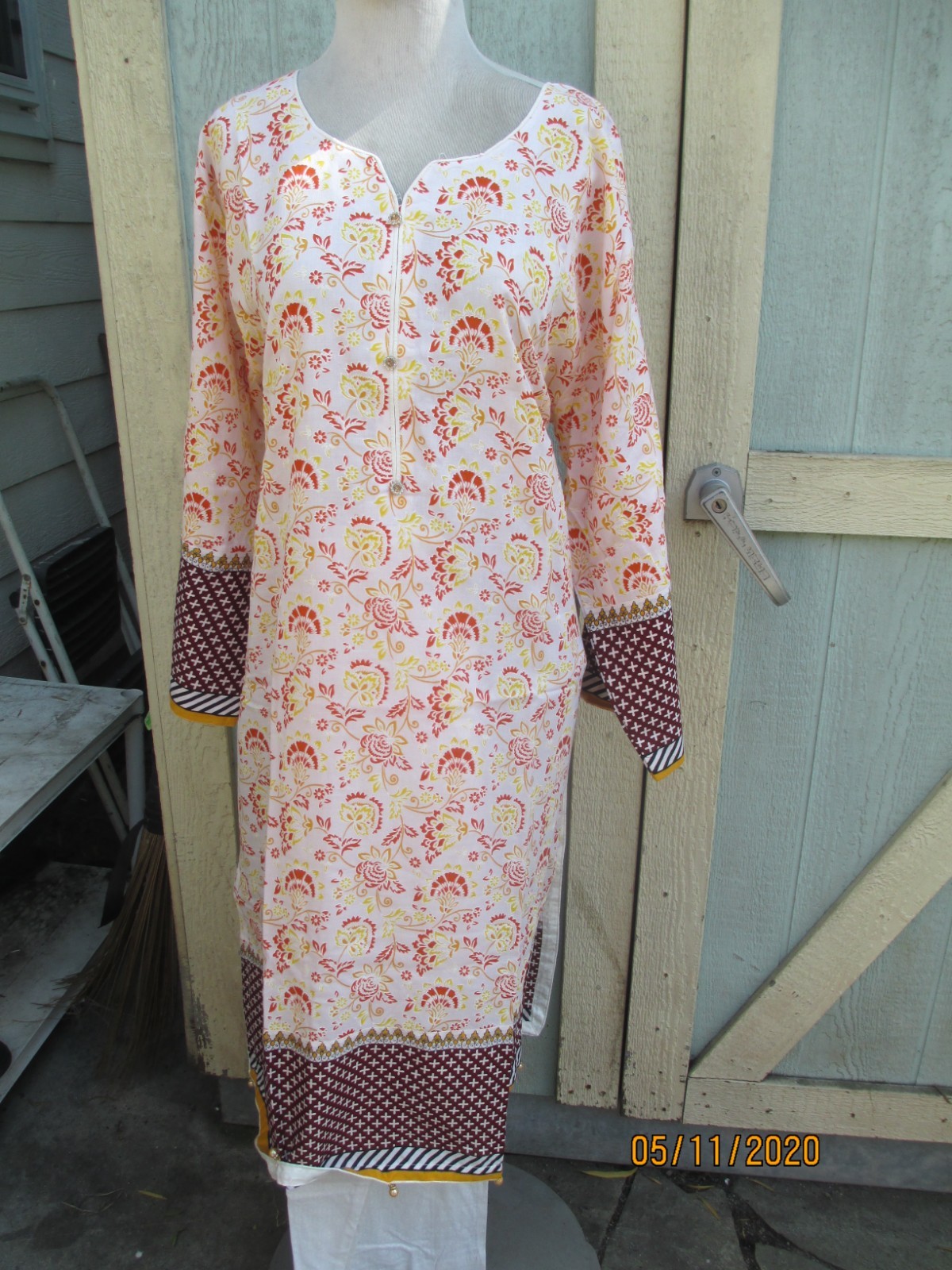 Pakistani beautiful print lawn cotton pant kameez L size bust 42