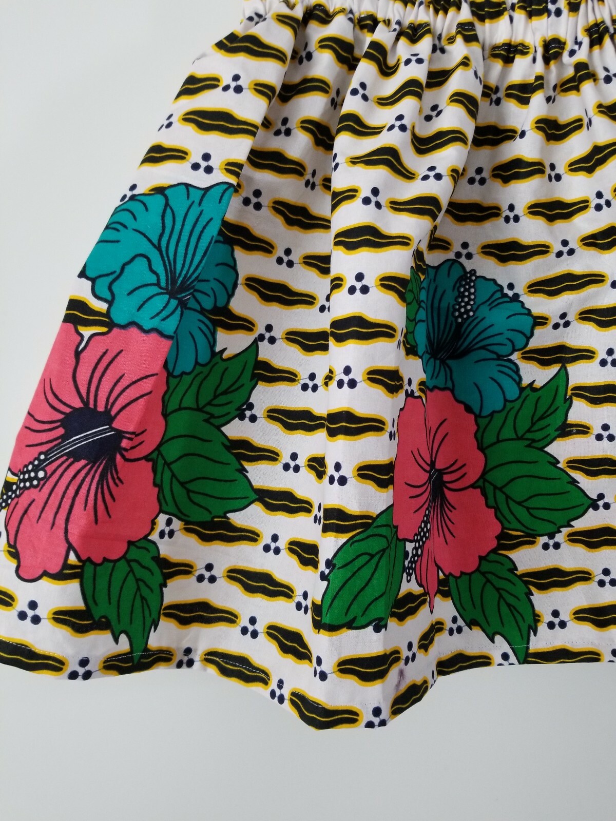 African Ankara Girls Floral Hibiscus Print Skirt with Elastic Waist 4-6 years.