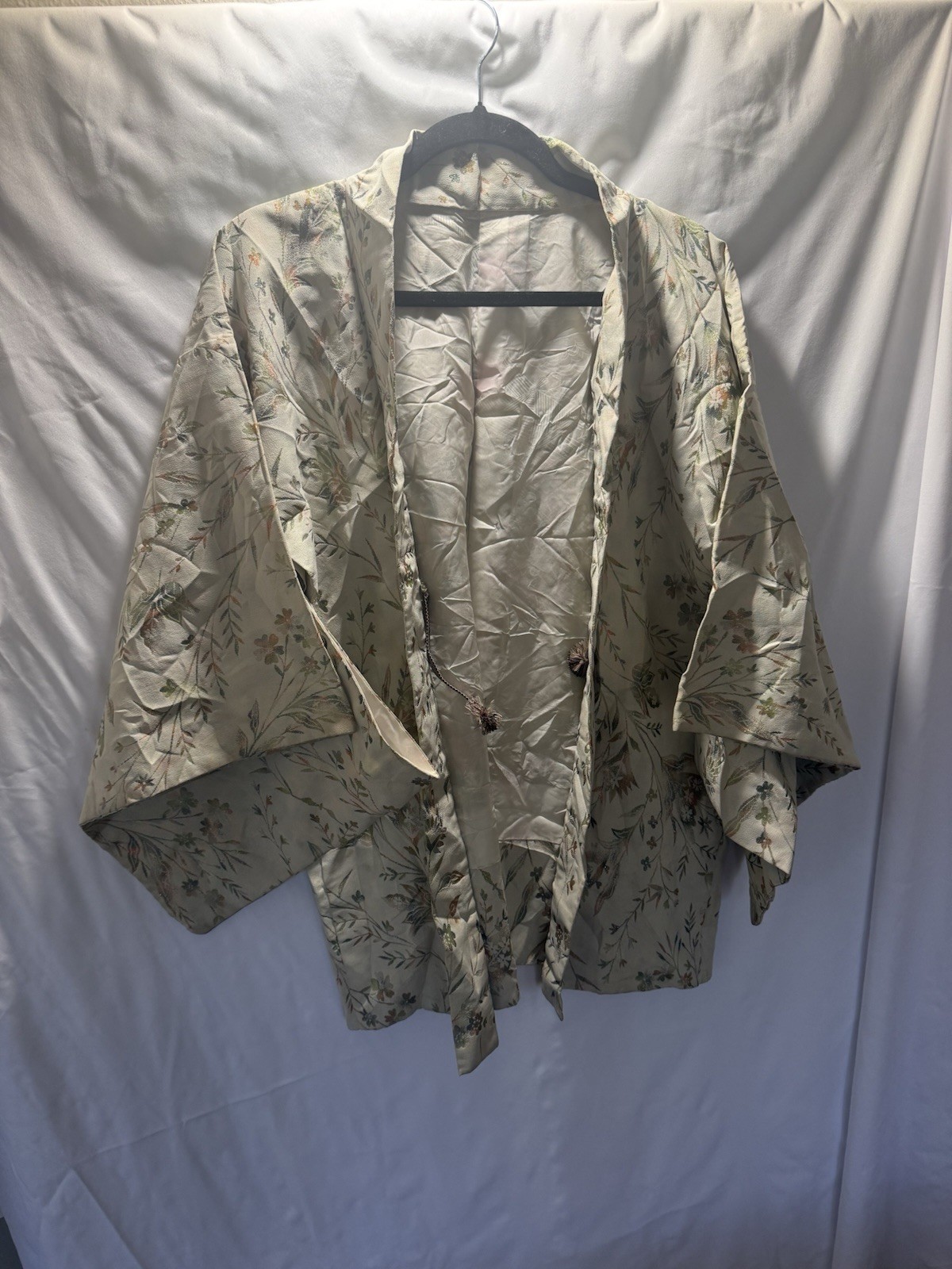Women’s Silk Kimono, Japanese Style, Floral Pattern, Beige, One Size