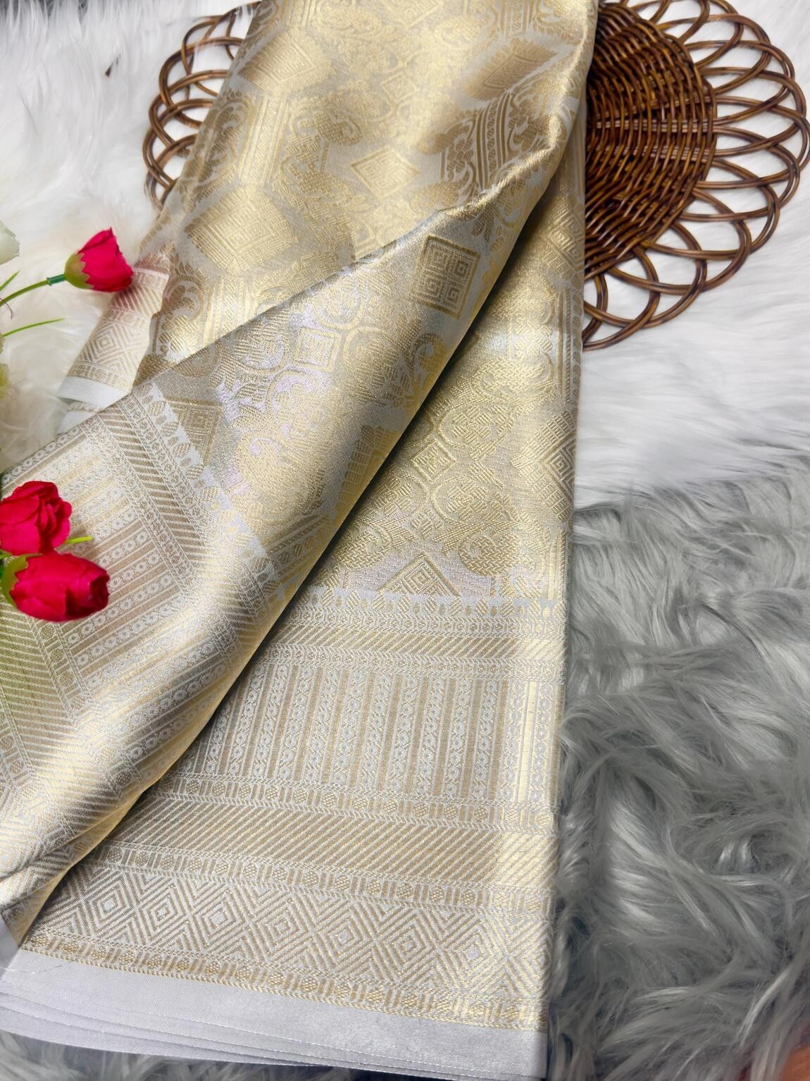 Women Silver Kanjivaram Silk Saree Zari Work Traditional Wear With Blouse