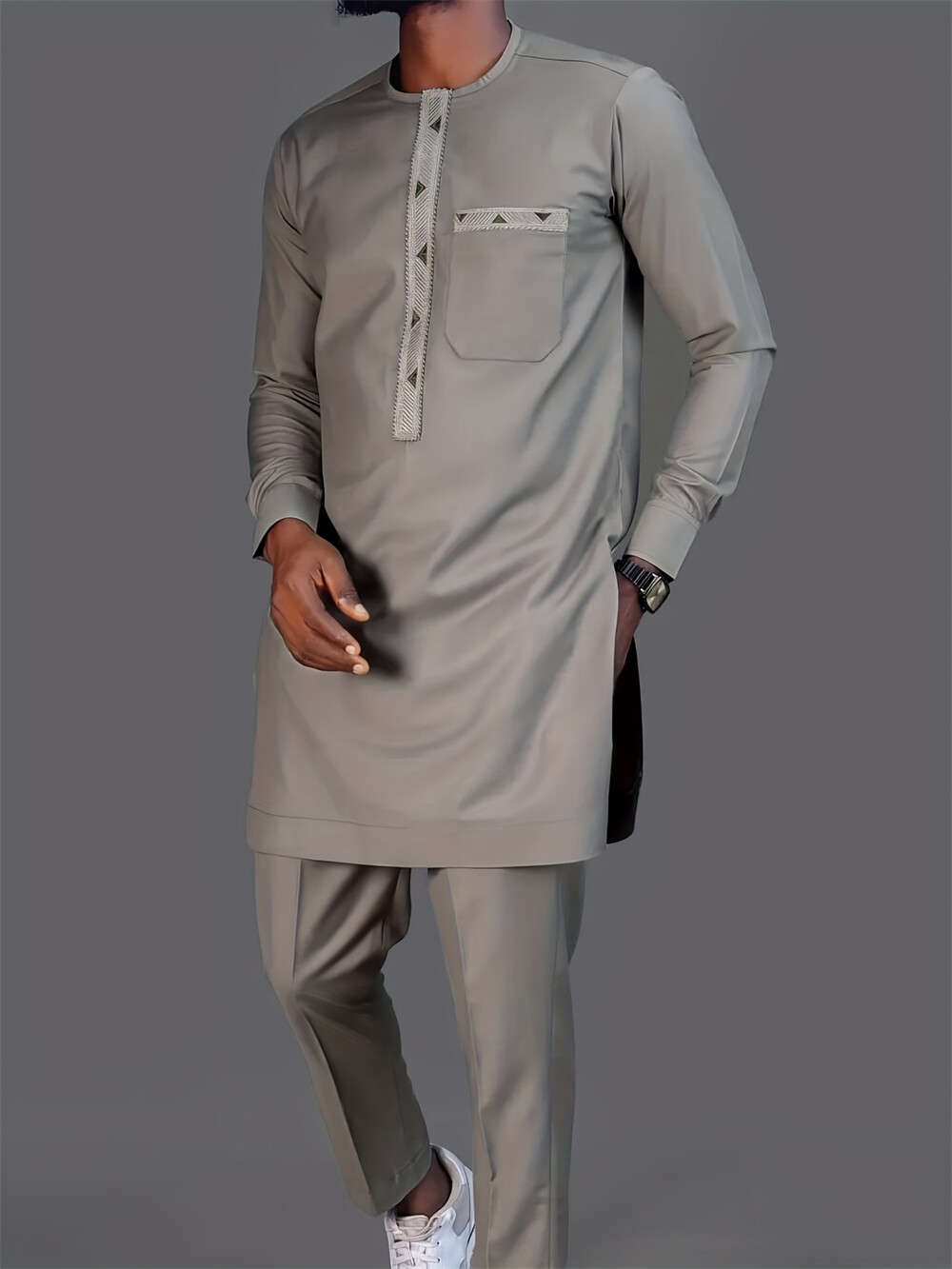 Men’s Traditional 2 Piece Set African Shirt and Pants Set Suit Middle East Suit