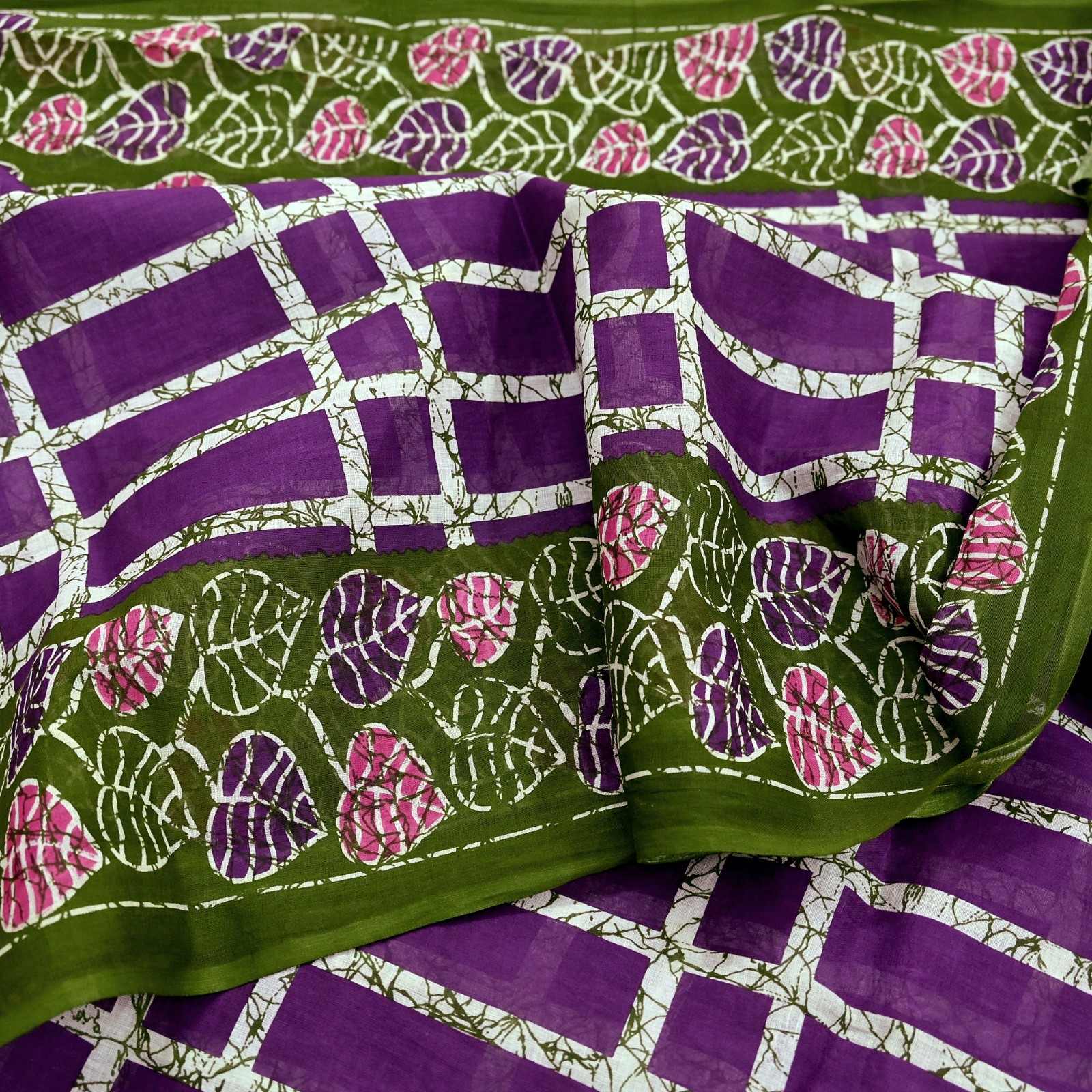 Vintage Sari Purple & Green Batik Printed Saree Pure Cotton 5Yd Craft Fabric