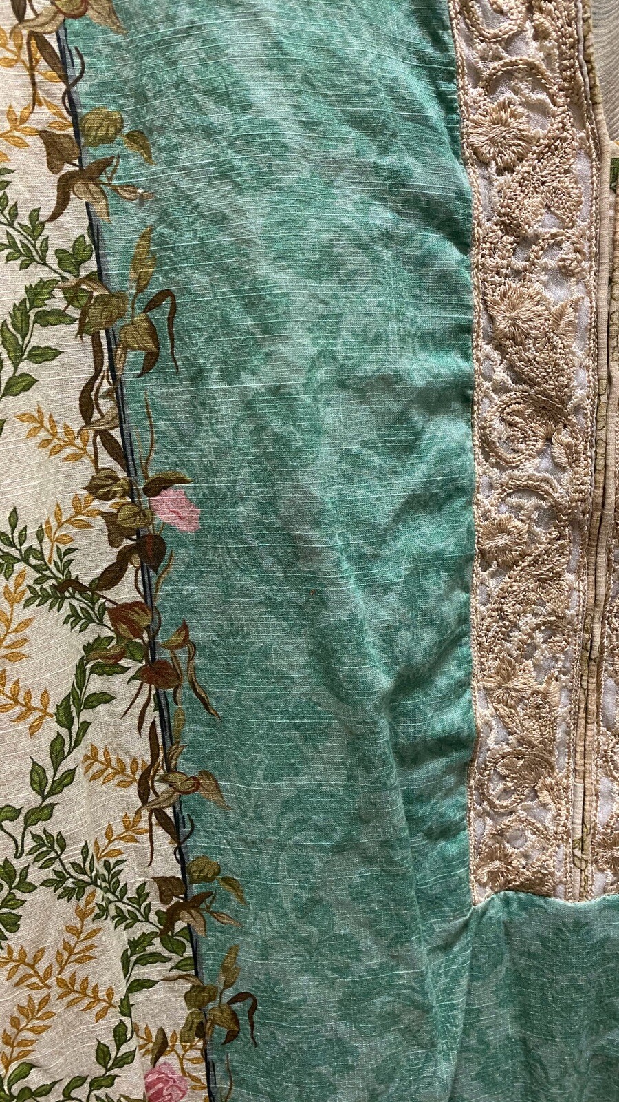 Authentic Sapphire Designer Lawn Embroidered Pakistani Indian S 3pc Kameez Pants