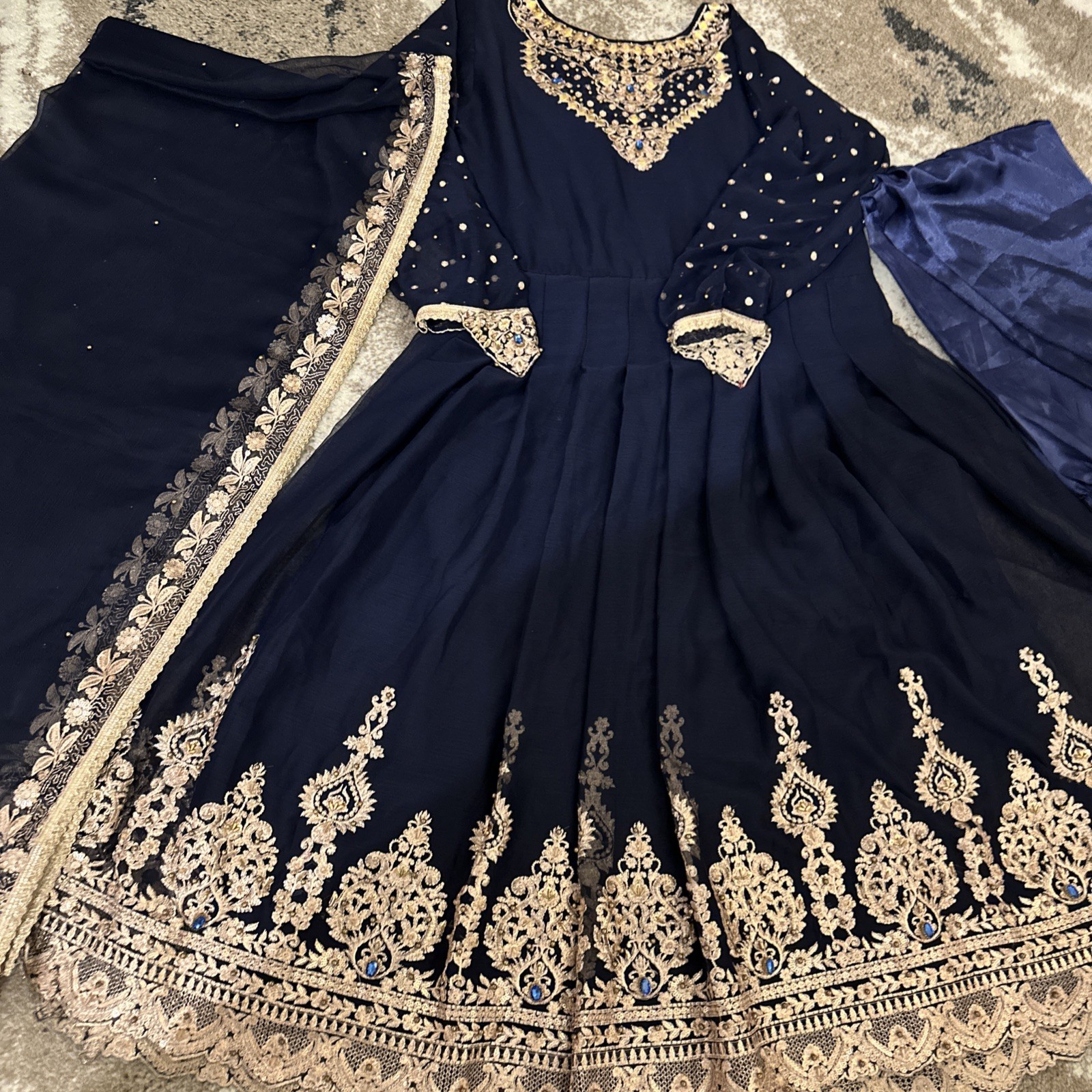 Pakistani Indian anarkali Embroidered Chiffon Long Duppatta Bust 42