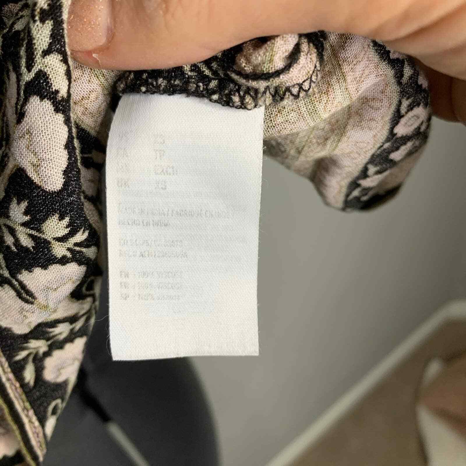 American Eagle floral peasant top xs