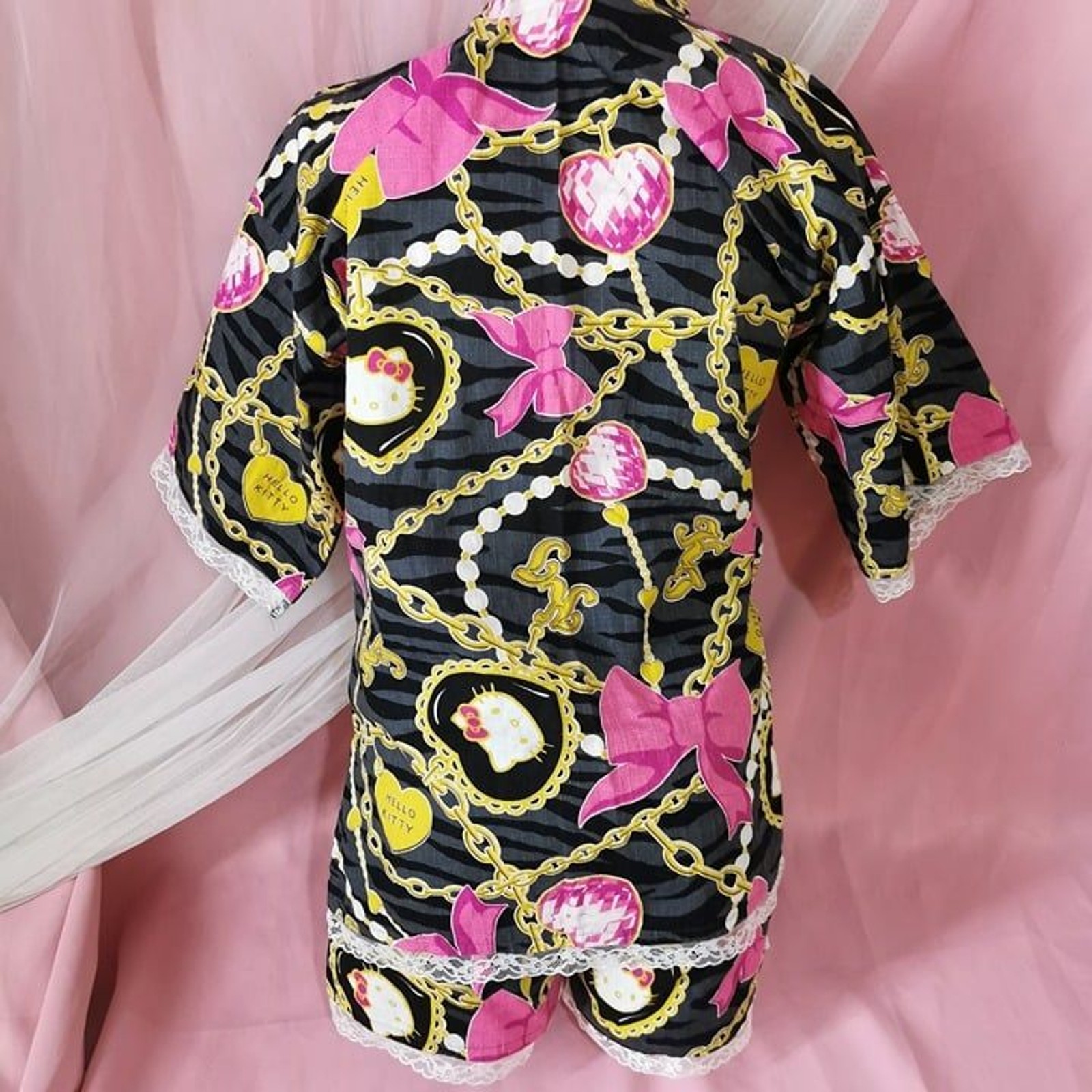 Hello Kitty Outfit Size Small Rare Black/Pink Lace Chains Ribbon Top Shorts Set
