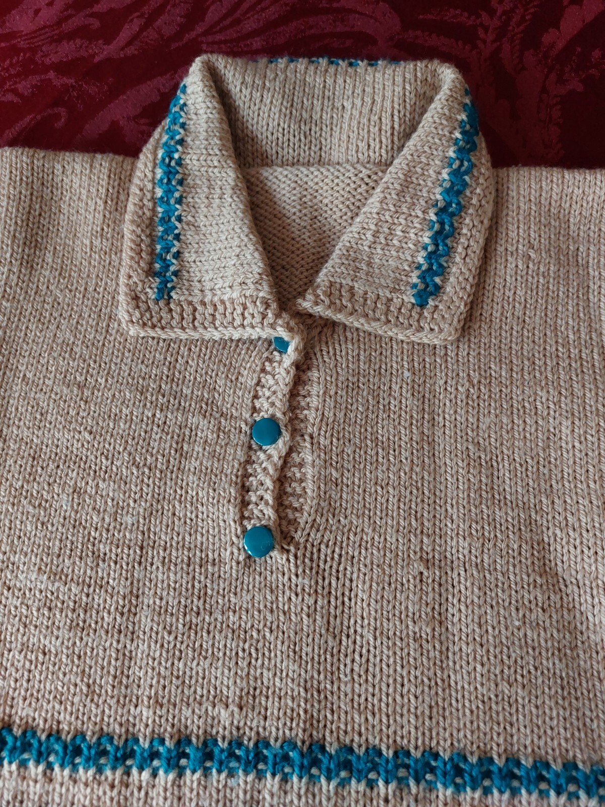 pakistani hand made sweater size 28 to 30