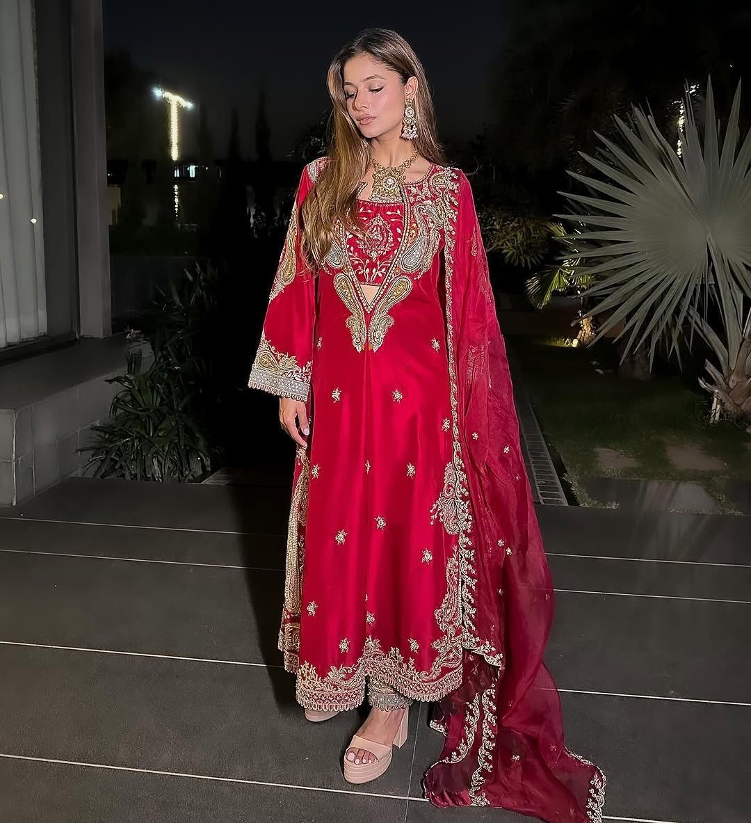 SALWAR KAMEEZ PAKISTANI INDIAN WEDDING PARTY WEAR DRESS BOLLYWOOD SUIT SHARARA