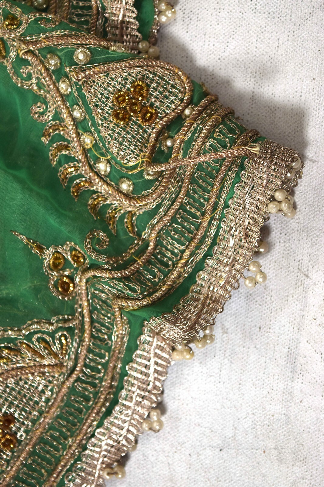 Antique Beads Gota Work Indian Cut Saree Sari Party Wear Dress Grass Green Gold