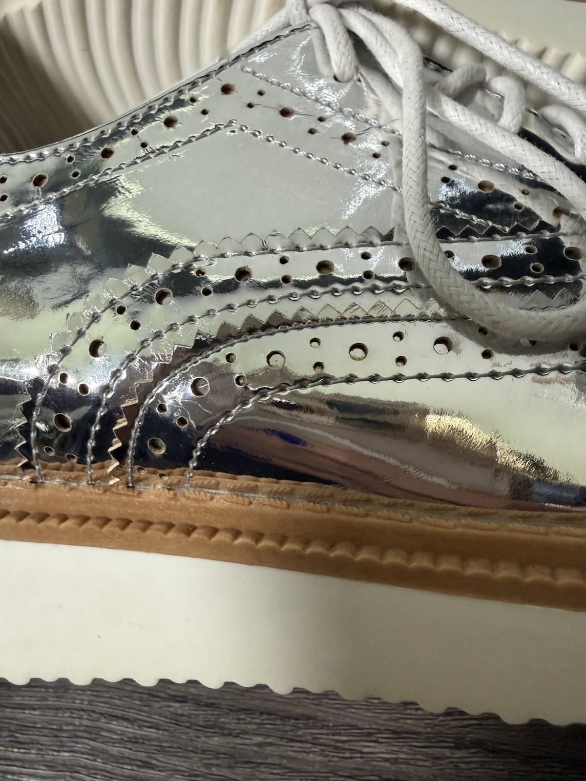 Metaphor Shiny Metallic Silver Wingtip Oxford Shoes Size 6