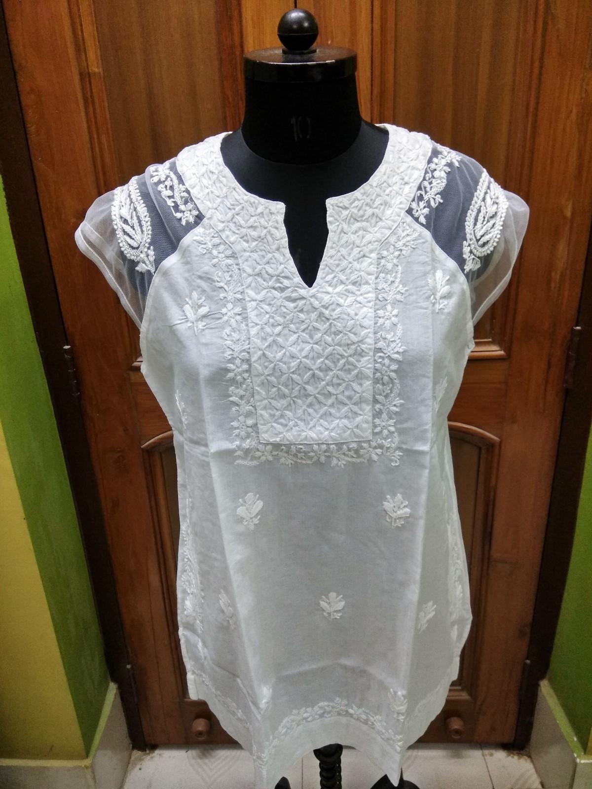 L 42′ HANDMADE KURTI KURTA TOP SLEEVELESS ETHNIC CHIKAN EMBROIDERY 100% COTTON